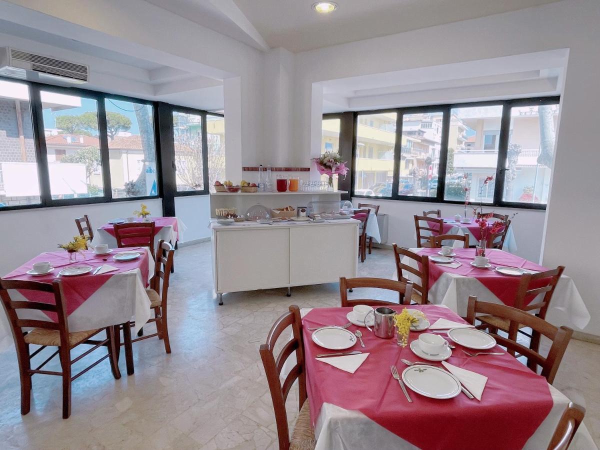 Hotel Abay Rimini Dış mekan fotoğraf